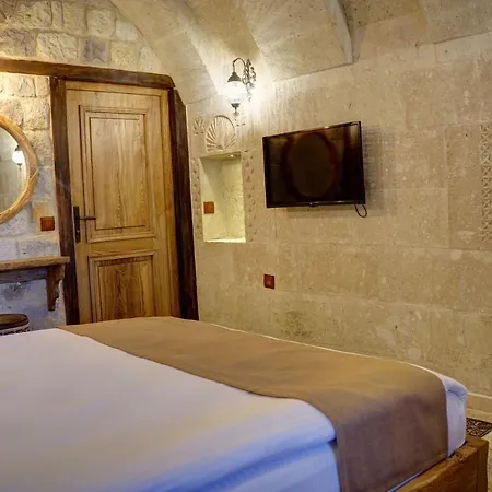 The Calypso Cave * Ουργκούπ