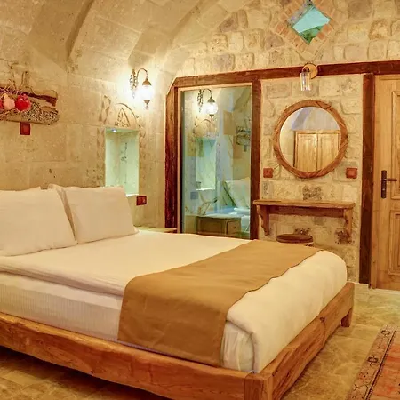 Отель The Calypso Cave *