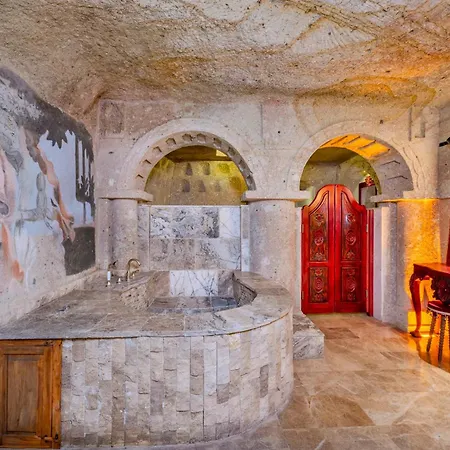 فندق The Calypso Cave أوروغوبْ