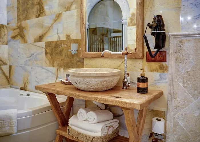 The Calypso Cave Szálloda